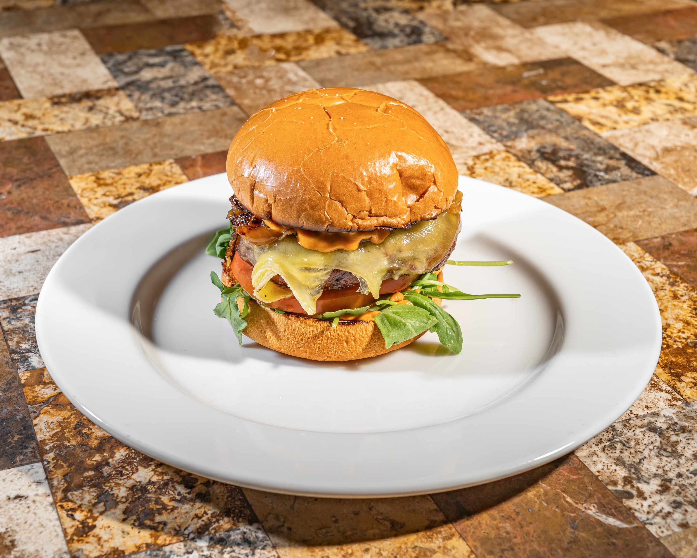 ThreeWhistles_ThreeWhistleBurger_2880x2304